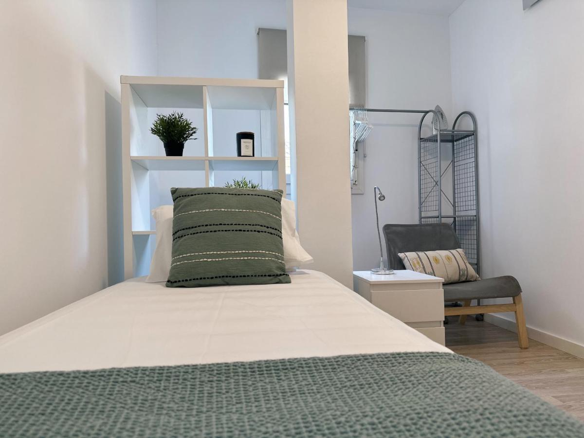 Santa Lucia 2 Bedrooms Apartment Málaga Eksteriør billede